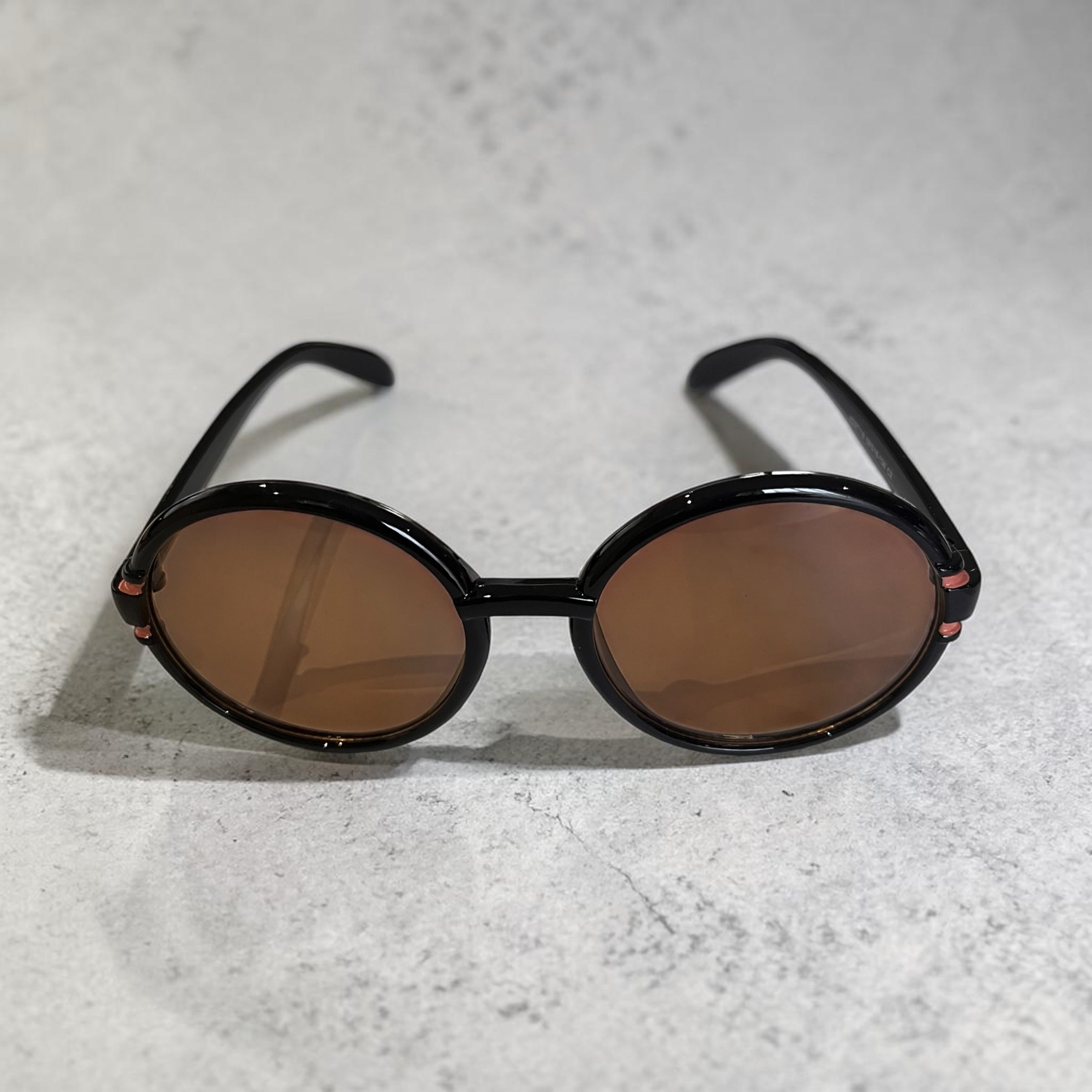 Round Shape brown shades